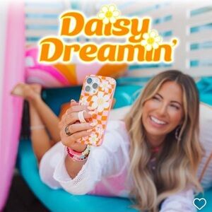 Daisy Dreamin’ iPhone 14 Pro Max Loopy Case